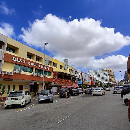 OYO 90470 Best One Hotel Malacca Exterior foto