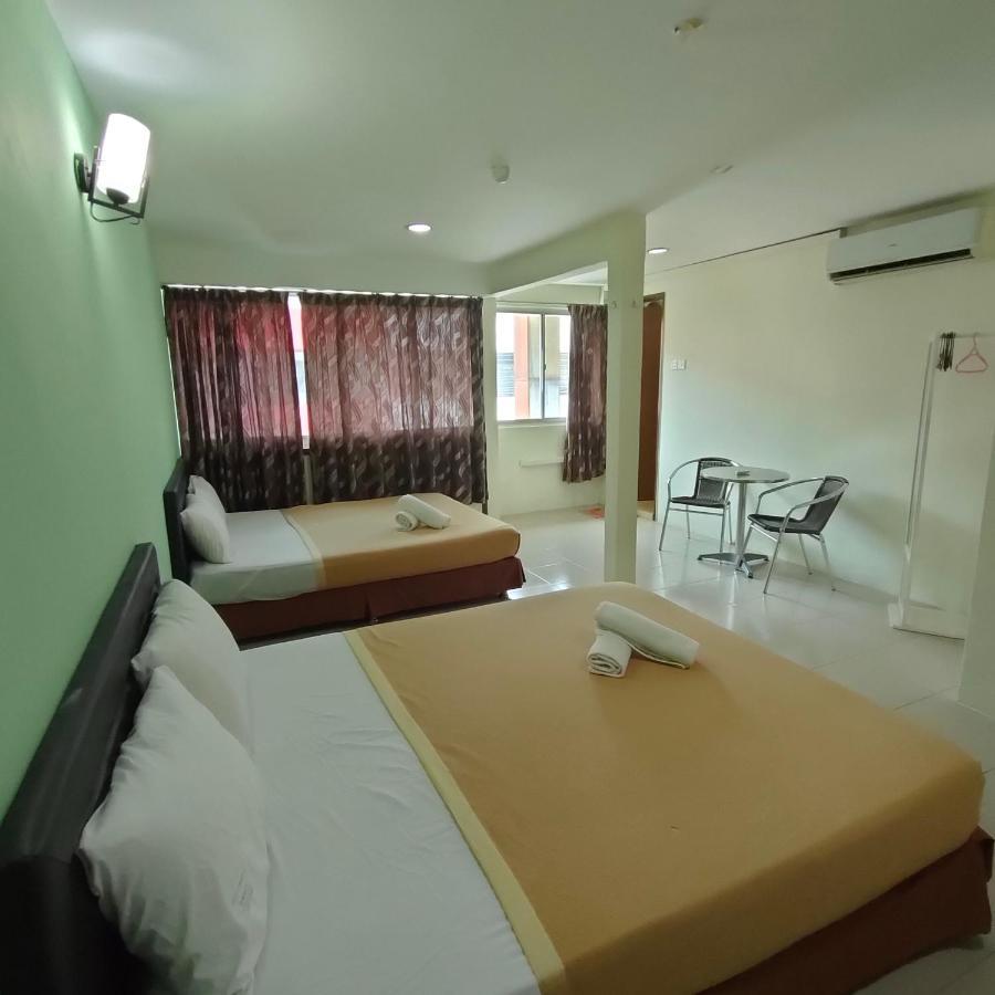 OYO 90470 Best One Hotel Malacca Exterior foto